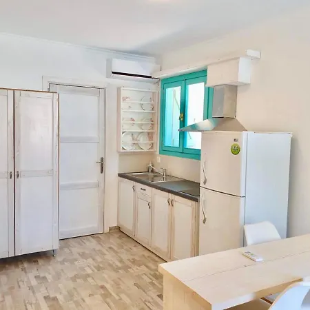 אפרטהוטל Adia Kathys Island Retreat מראה חיצוני תמונה