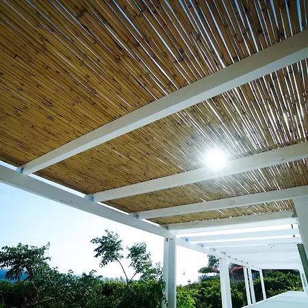 אפרטהוטל Adia Kathys Island Retreat מראה חיצוני תמונה
