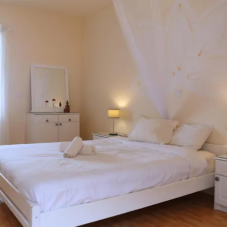 אפרטהוטל Adia Kathys Island Retreat מראה חיצוני תמונה