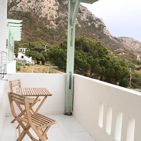 אפרטהוטל Adia Kathys Island Retreat מראה חיצוני תמונה