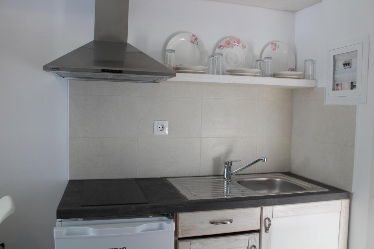 מלון דירות Kathys Island Retreat Adia