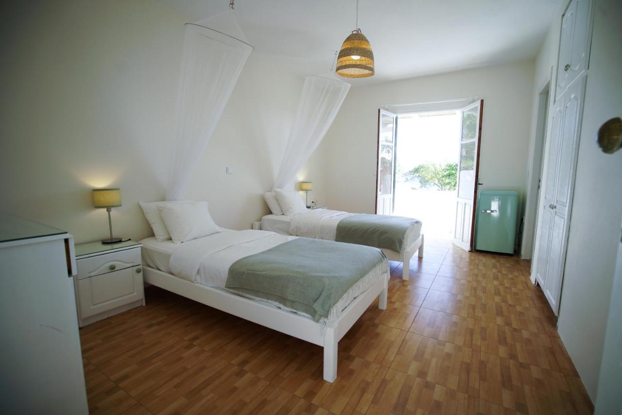 Kathys Island Retreat Aparthotel Adia